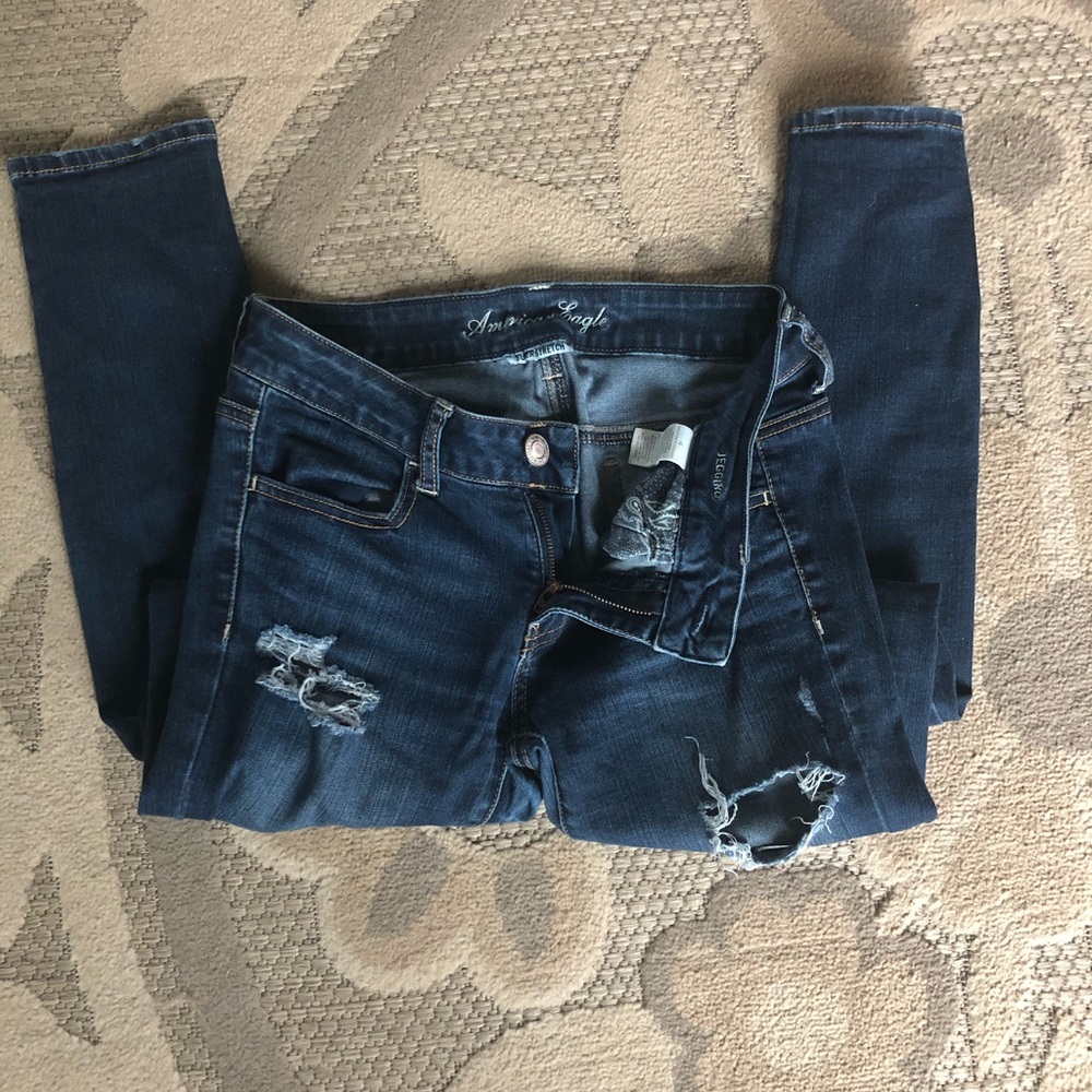 American Eagle Distressed Jeggings  sz.4